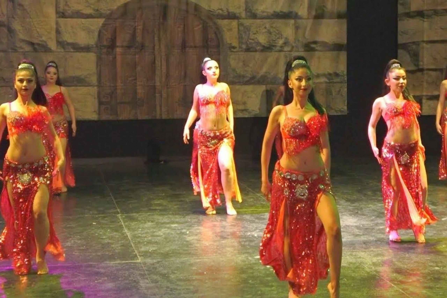 Istanbul: Experience Belly Dance Show