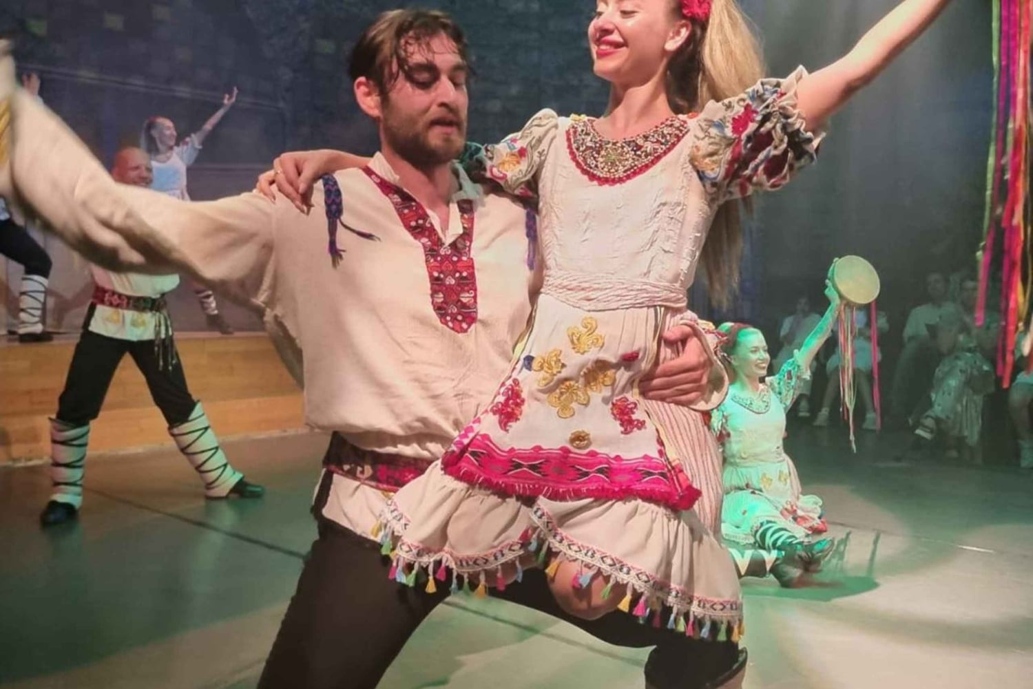 Istanbul: Experience Belly Dance Show