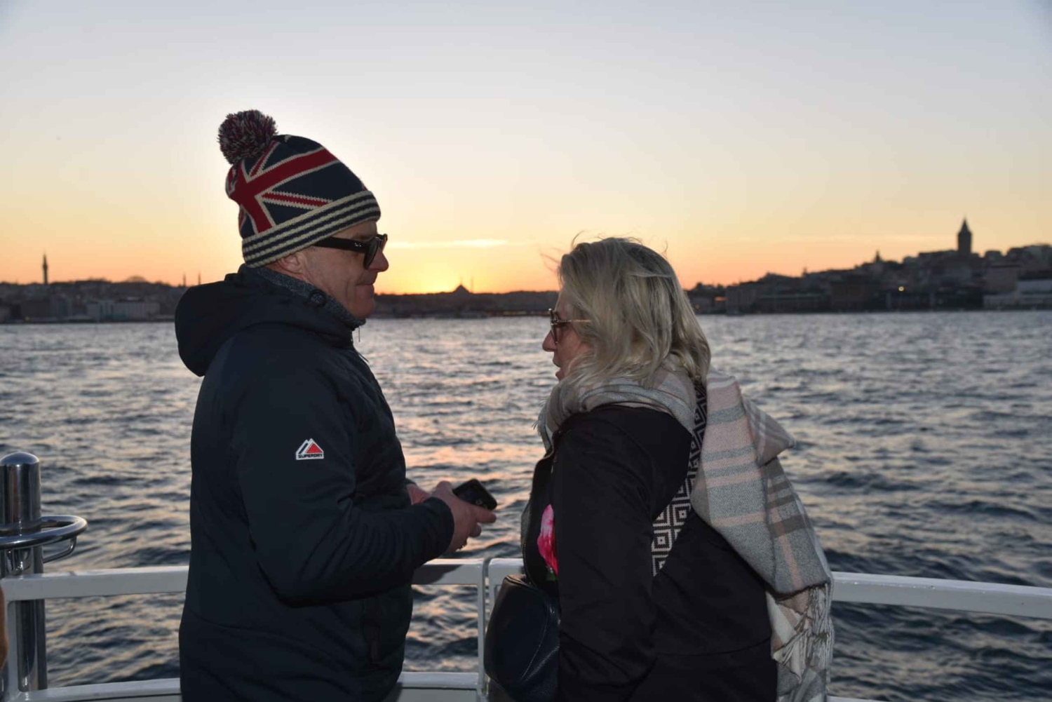 Istanbul: Explore Bosphorous on a Sunset Boat Cruise