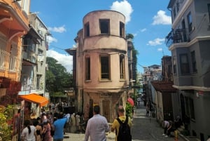 Istanbul: Fener & Balat Guided Tour through Colored Streets