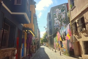 Istanbul: Fener & Balat Guided Tour through Colored Streets