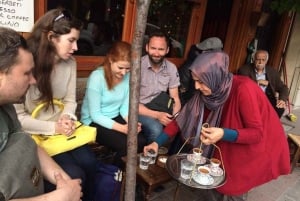 Istanbul: Fener, Balat, Old Greek and Jewish Quarter Tour