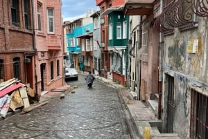 Istanbul: Fener, Balat, Old Greek and Jewish Quarter Tour