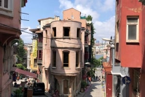 Istanbul: Fener, Balat, Old Greek and Jewish Quarter Tour
