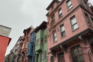 Istanbul: Fener, Balat, Old Greek and Jewish Quarter Tour