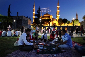 Istanbul Food and Culture Tour: Dinner at Local Family