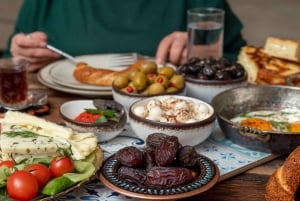 Istanbul Food and Culture Tour: Dinner at Local Family