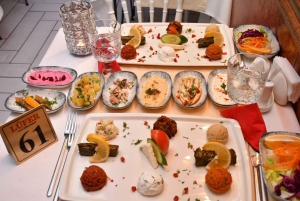 Istanbul: Golden Horn & Bosphorus Dinner and Show