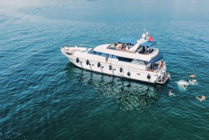 Istanbul:Golden Horn&Bosphorus Sunset Cruise on Luxury Yacht
