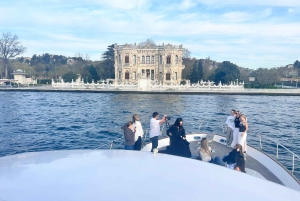Istanbul:Golden Horn&Bosphorus Sunset Cruise on Luxury Yacht