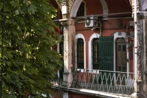 Istanbul Grand Bazaar: From Rooftops to the Secret Passages