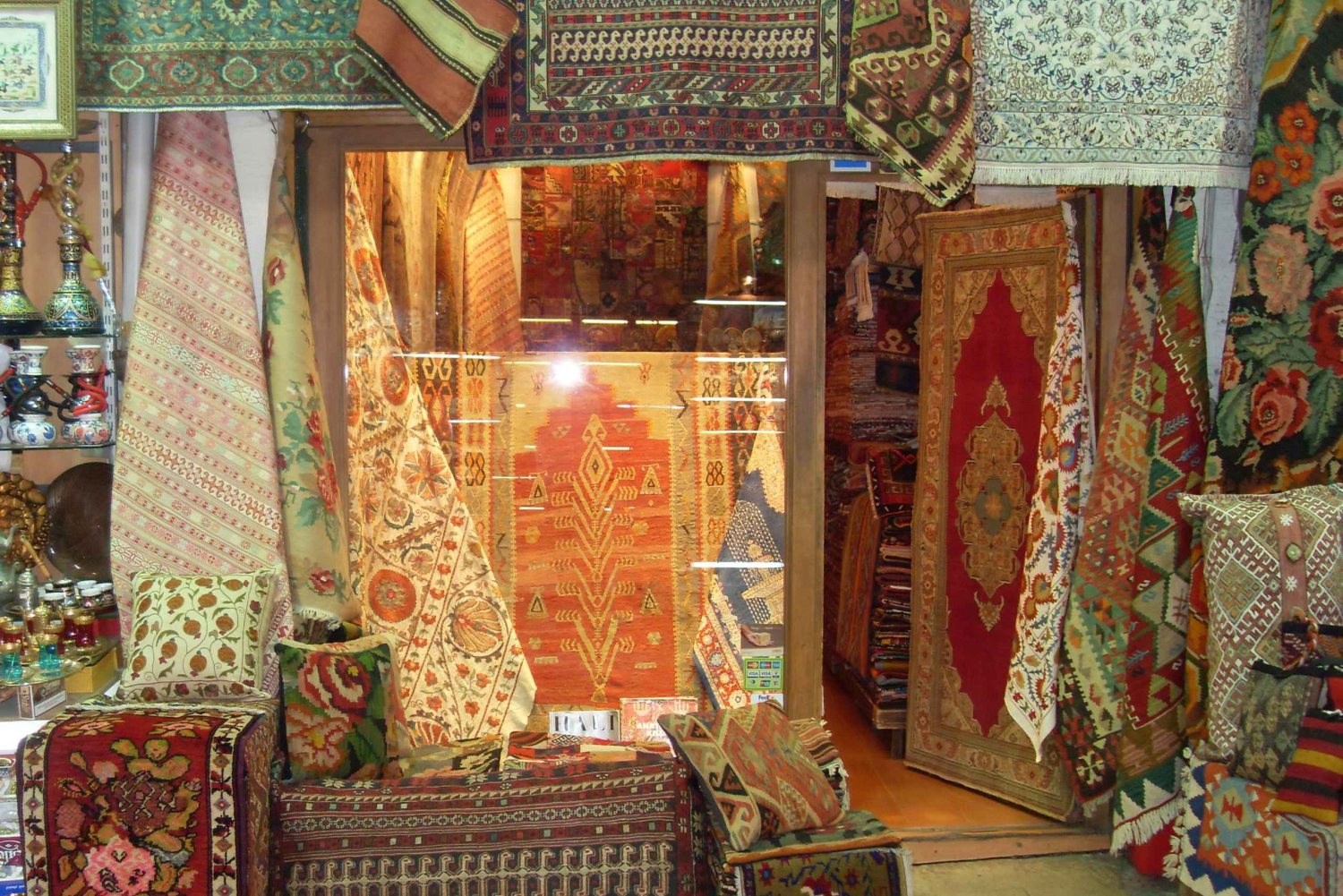 Istanbul: Grand Bazaar Shopping Experience with a Local