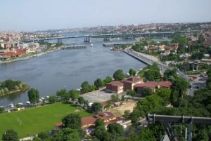 Istanbul: Guided Bosphorus Cruise & Golden Horn Bus Tour