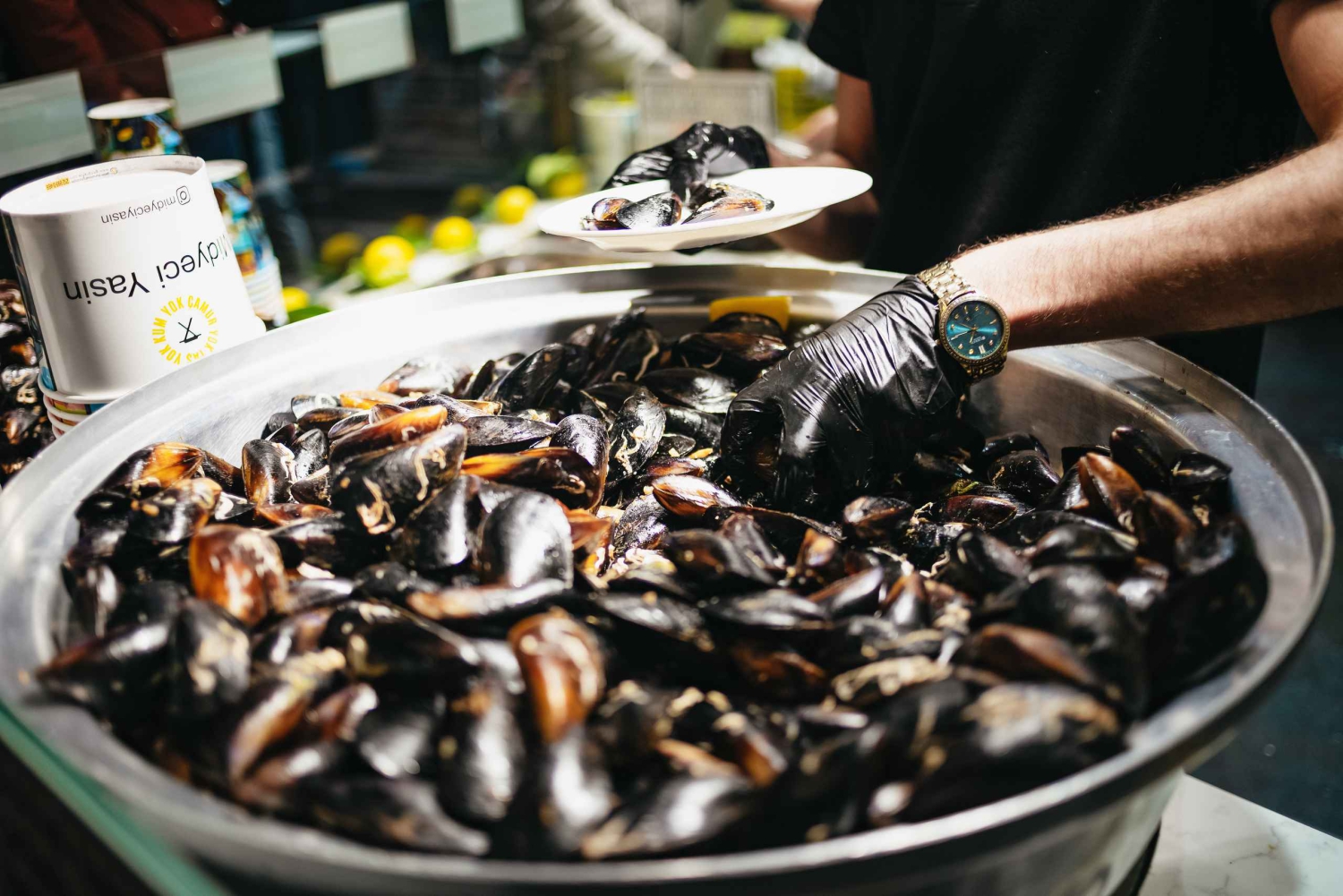 Istanbul: Guided Food and Culture Tour