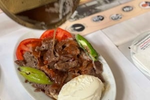 Istanbul: Guided Food Tour of Street Food and Markets