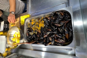 Istanbul: Guided Food Tour of Street Food and Markets