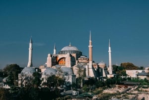 Istanbul: Hagia Sophia, Blue Mosque, Cistern & Bazaar Tour