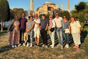 Istanbul: Hagia Sophia, Blue Mosque, Cistern & Bazaar Tour