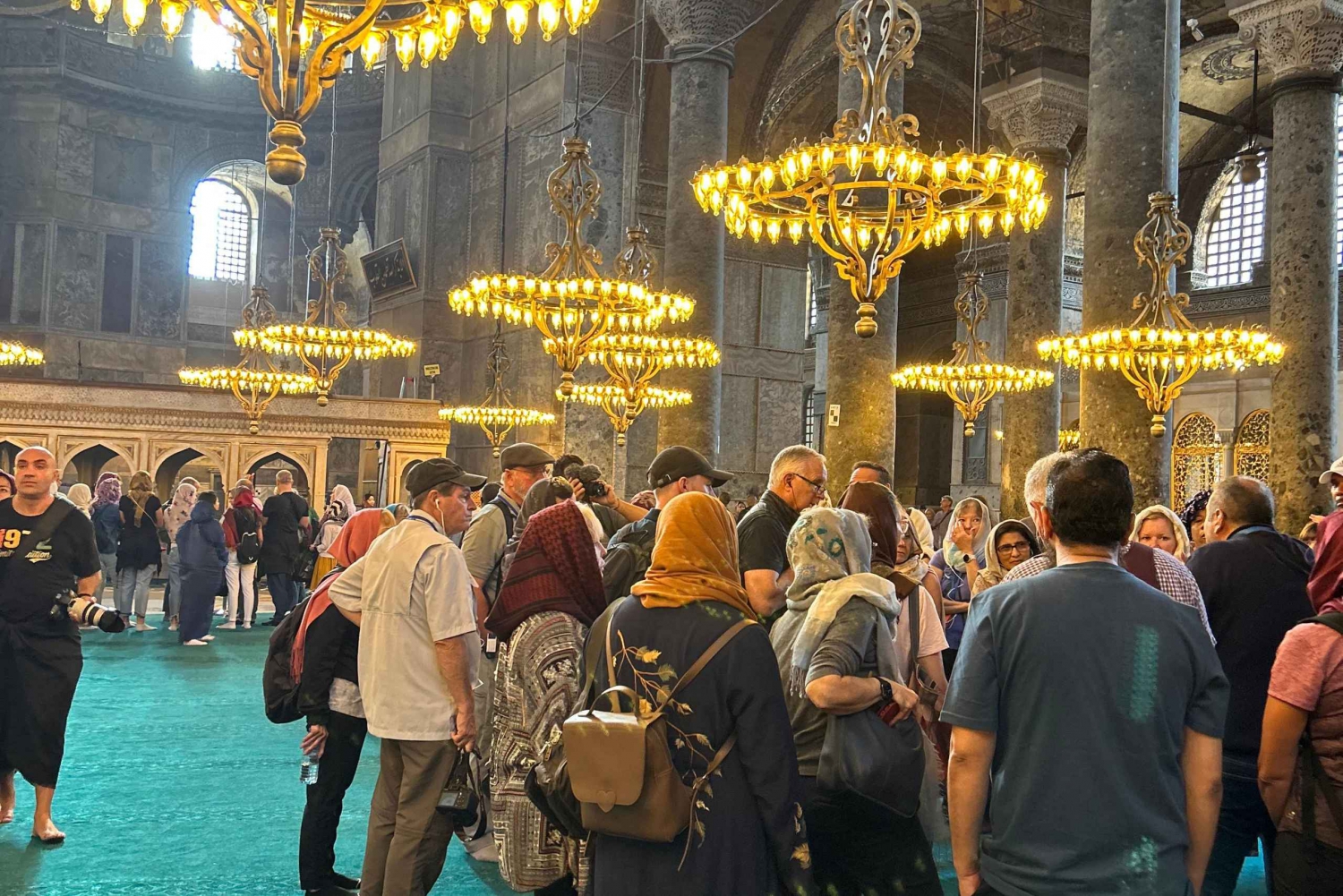 Hagia Sophia Skip-the-Line Ticket & Blue Mosque Audio Guide