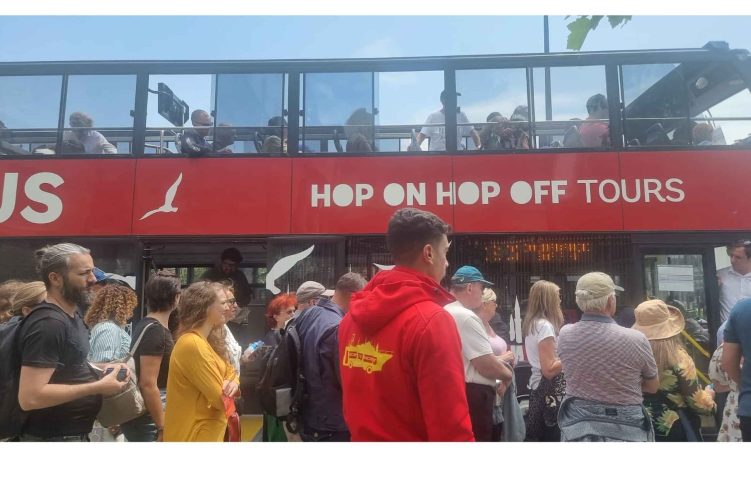 Istanbul Hop On Hop Off Bus\24 Hours Ticket