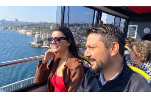 Istanbul: Hop-On Hop-Off Sightseeing Bus with Audio Guide