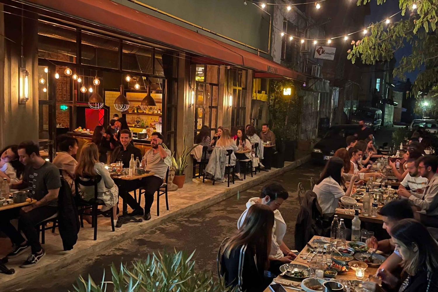 Istanbul: Karakoy District Nighttime Guided Walking Tour