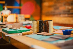 Istanbul: Leather Crafting Workshop with Snacks and Drinks