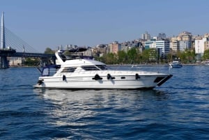 Istanbul: Luxury Yacht on Bosphorus
