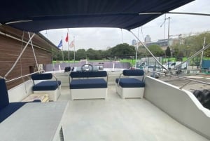 Istanbul: Luxury Yacht on Bosphorus