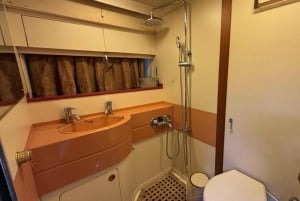 Istanbul: Luxury Yacht on Bosphorus