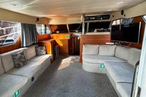 Istanbul: Luxury Yacht on Bosphorus