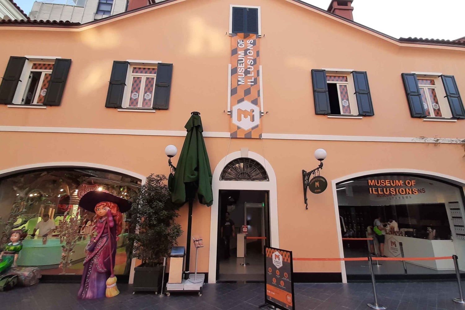 Istanbul: Museum of Illusions Ticket