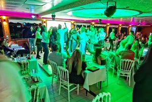 Istanbul: New Year's Eve Bosphorus Cruise with Dinner Option