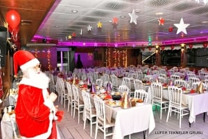 Istanbul: New Year's Eve Bosphorus Cruise with Dinner Option