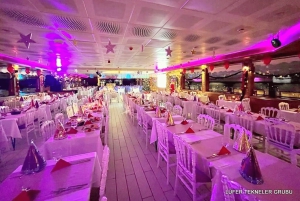 Istanbul: New Year's Eve Bosphorus Cruise with Dinner Option