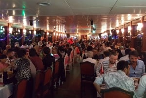 Istanbul: New Year's Eve Bosphorus Cruise with Fireworks