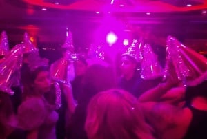 Istanbul: New Year's Eve Dinner Cruise / DJ & Drinks 2026