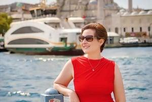 Istanbul: Photo Tour & Flying Dress Photographer