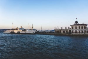 Istanbul: Princes' Islands Cruise w/Music, Lunch & Transfer