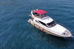Istanbul: Private Bosphorus Strait Sightseeing Yacht Cruise