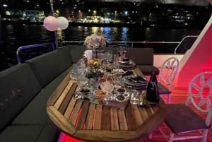 Istanbul: Private Bosphorus Tour On Luxury Yacht Eco#2