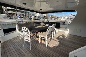 Istanbul: Private Bosphorus Tour On Luxury Yacht Eco#2