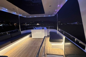 Istanbul: Private Bosphorus Tour On Luxury Yacht Eco#2