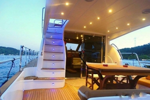 Istanbul: Private Bosphorus Tour On Luxury Yacht