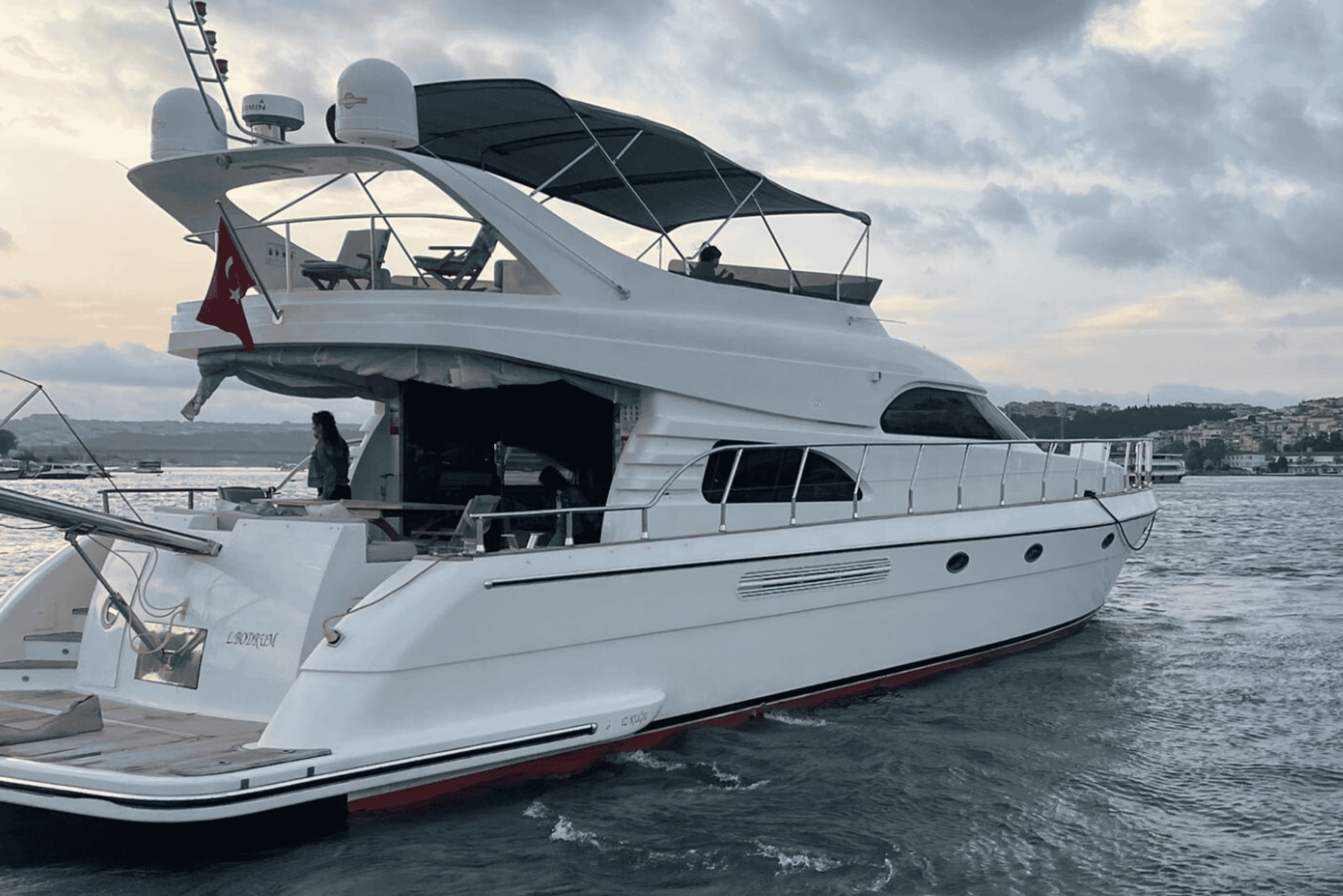 İstanbul: Private Bosphorus Tour On Luxury Yacht Pre#2