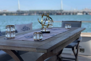 İstanbul: Private Bosphorus Tour On Luxury Yacht Pre#2