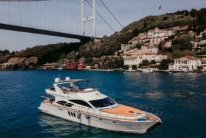 Istanbul 3 Island Cruise with Lunch & Free Time