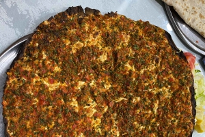 Istanbul: Private Food and City Tour with a Local Host