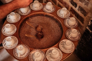 Istanbul: Private Guided Food Tour with 10 Tastings