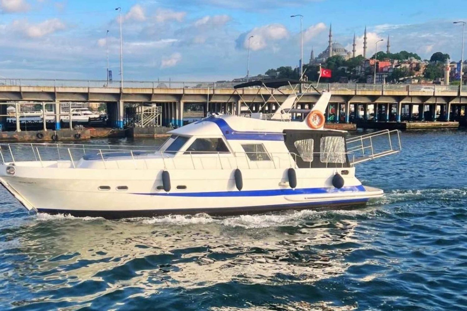 İstanbul:Private Luxury Yacht on Bosphorus 14 Meter(46 feet)